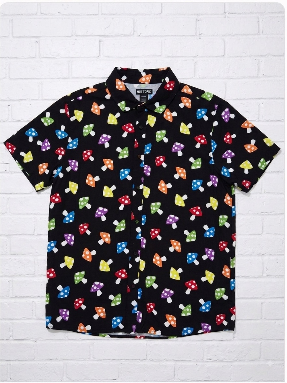 Hot Topic Womens XL Rainbow Mushroom Button Up Shirt Peter Pan Collar Black